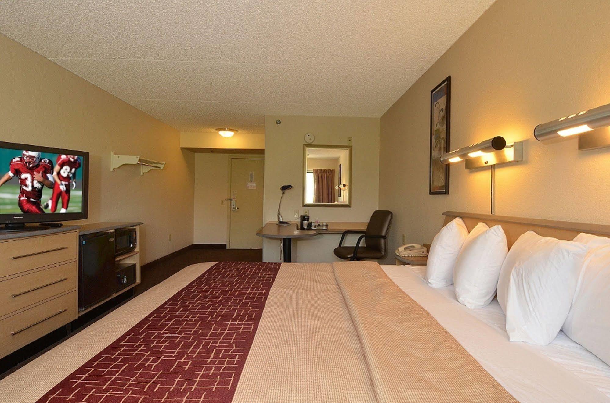 Red Roof Inn Buffalo - Hamburg/ I-90 Экстерьер фото